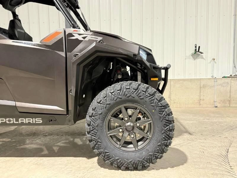 2026 Polaris General Xp 1000 Ultimate alt