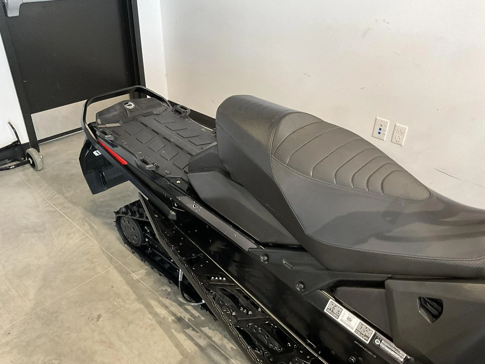 Ski-doo Renegate Enduro 900 Ace Turbo 2021 alt