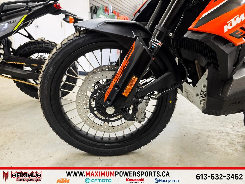 Ktm Adventure 890 2021 alt