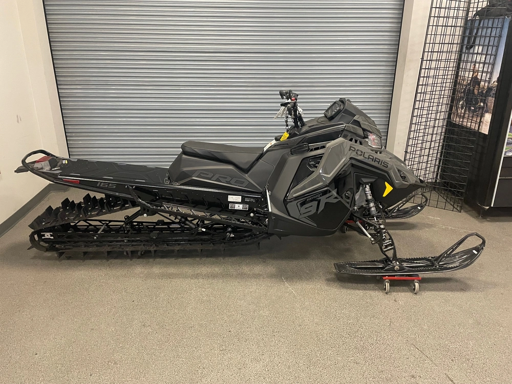 2025 Polaris 9r Pro Rmk Es 165 X 2.75 - Black alt