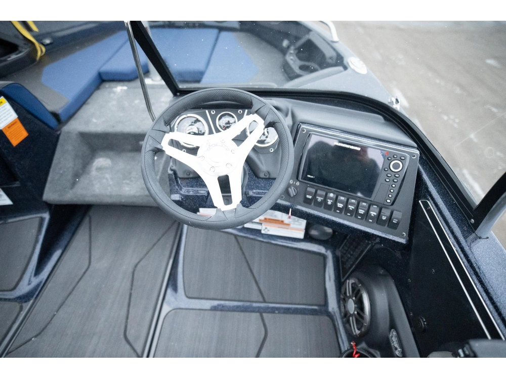 2025 Skeeter Products Solera 189 alt