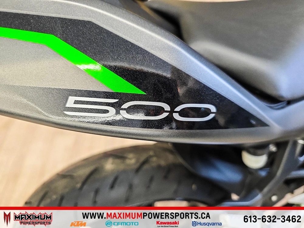 Kawasaki Z500 2024 alt