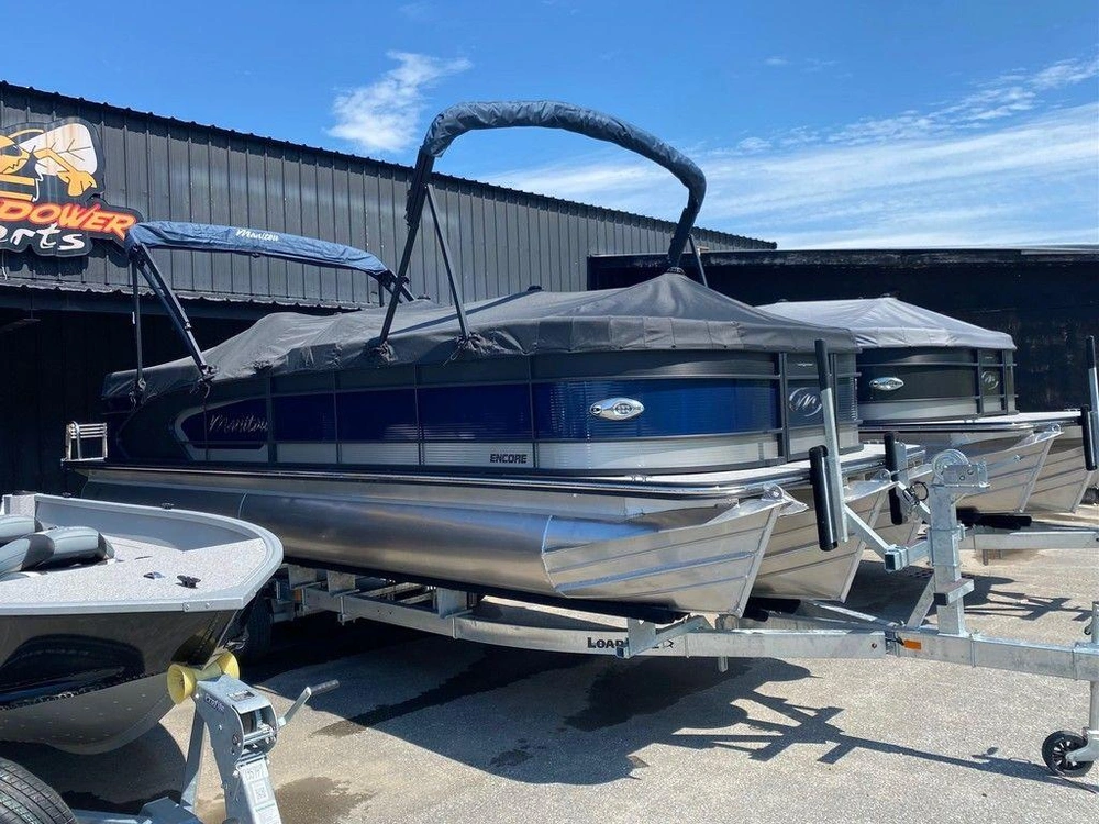 2022 Manitou 25 Encore Rf Vp Ii alt