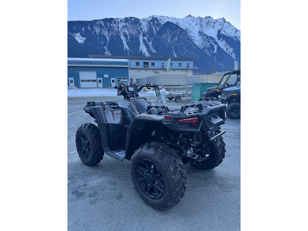 2026 Polaris Sportsman 850 Premium Nara Bronze alt