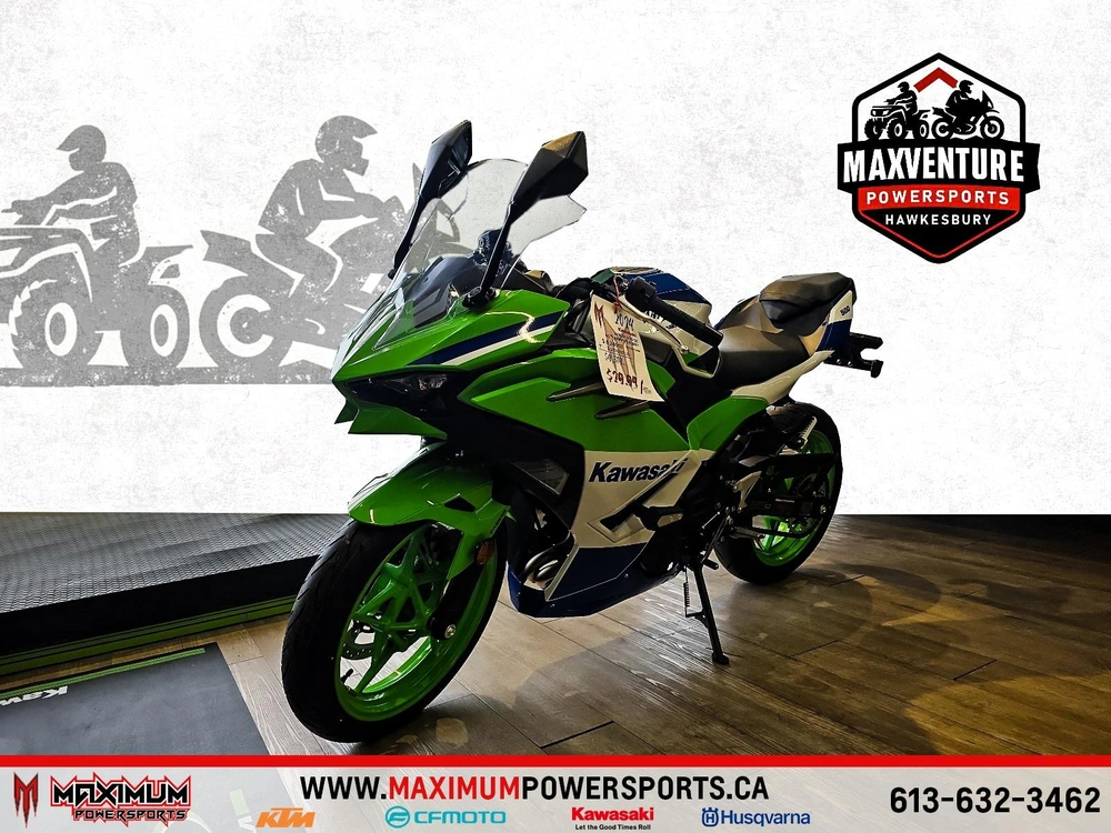 Kawasaki Ninja 500 Se 40th Anniversary 2024 alt