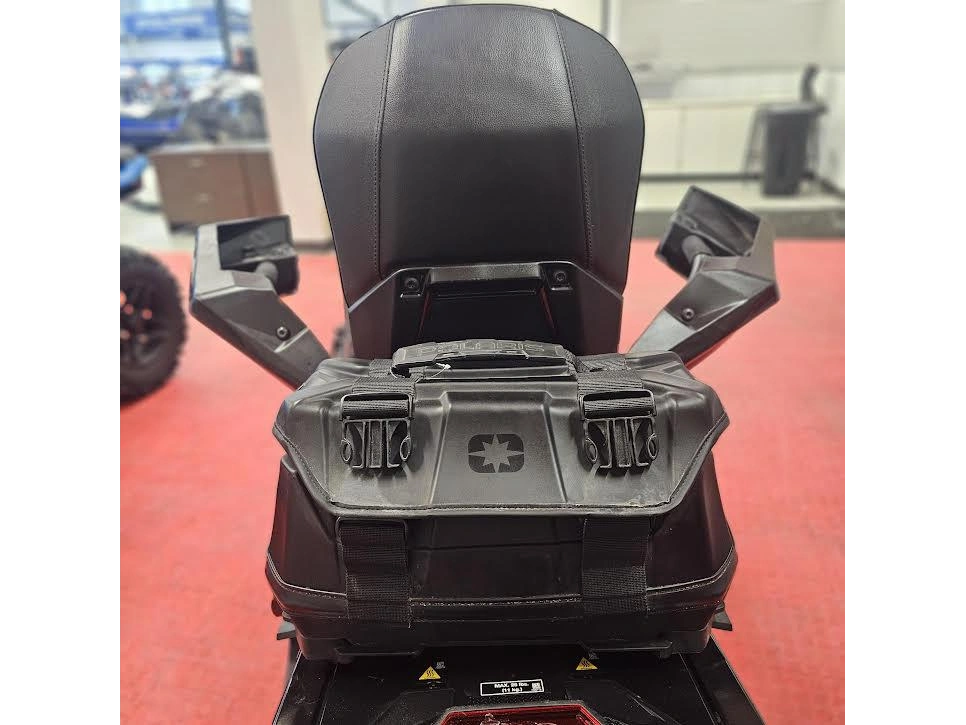 2025 Polaris 650 Indy Adventure 137 alt