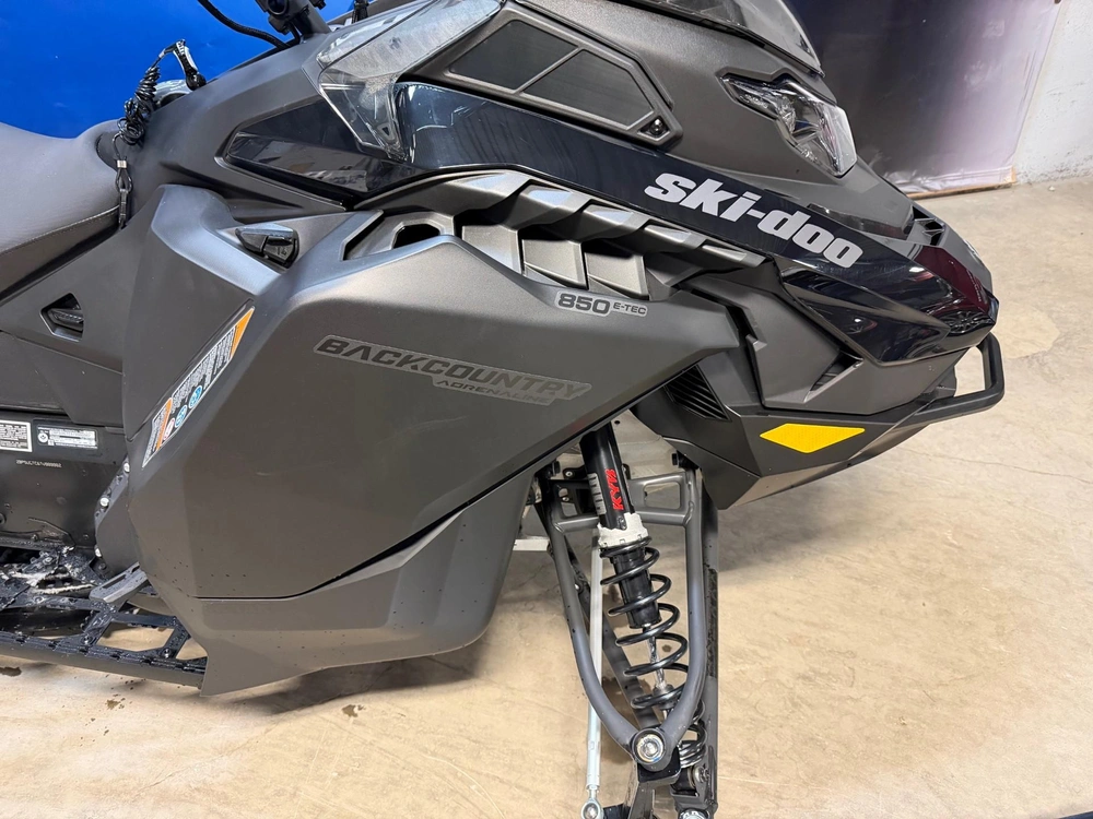 Ski-doo Backcountry Adrenaline 850 E-tec 2026 alt