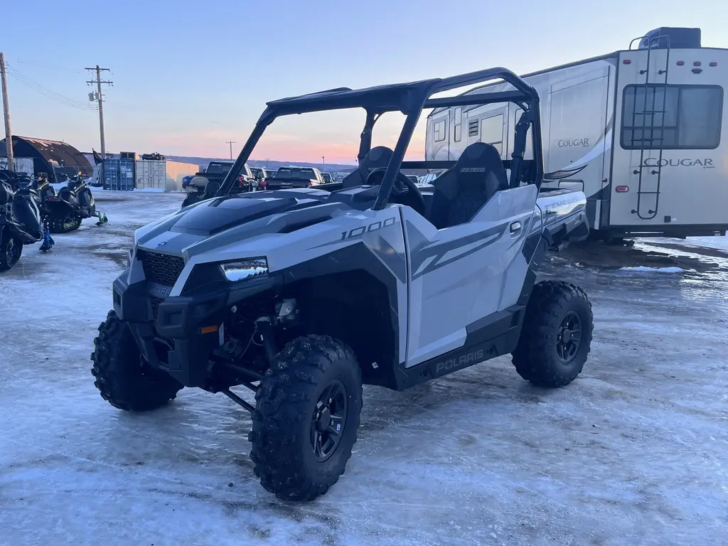 2026 Polaris General 1000 Sport 