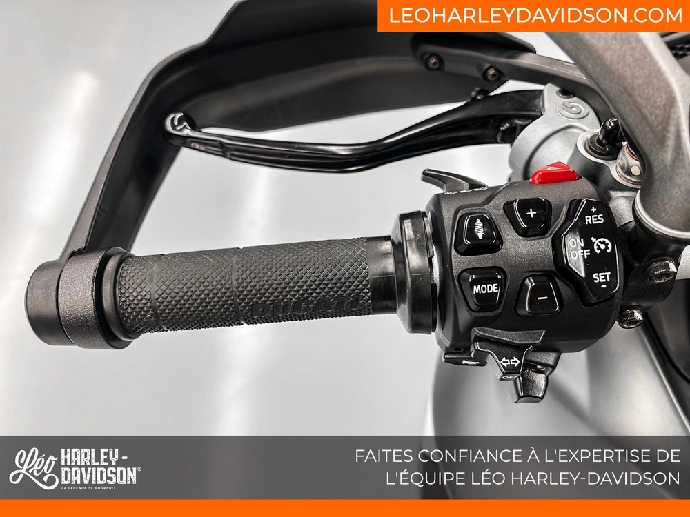 Ducati Multistrada V4s Travel & Radar 2022 alt