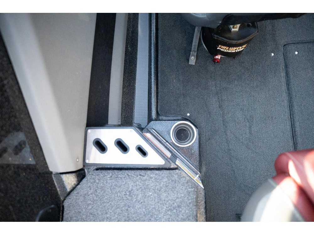 2020 Ranger 620 Pro alt