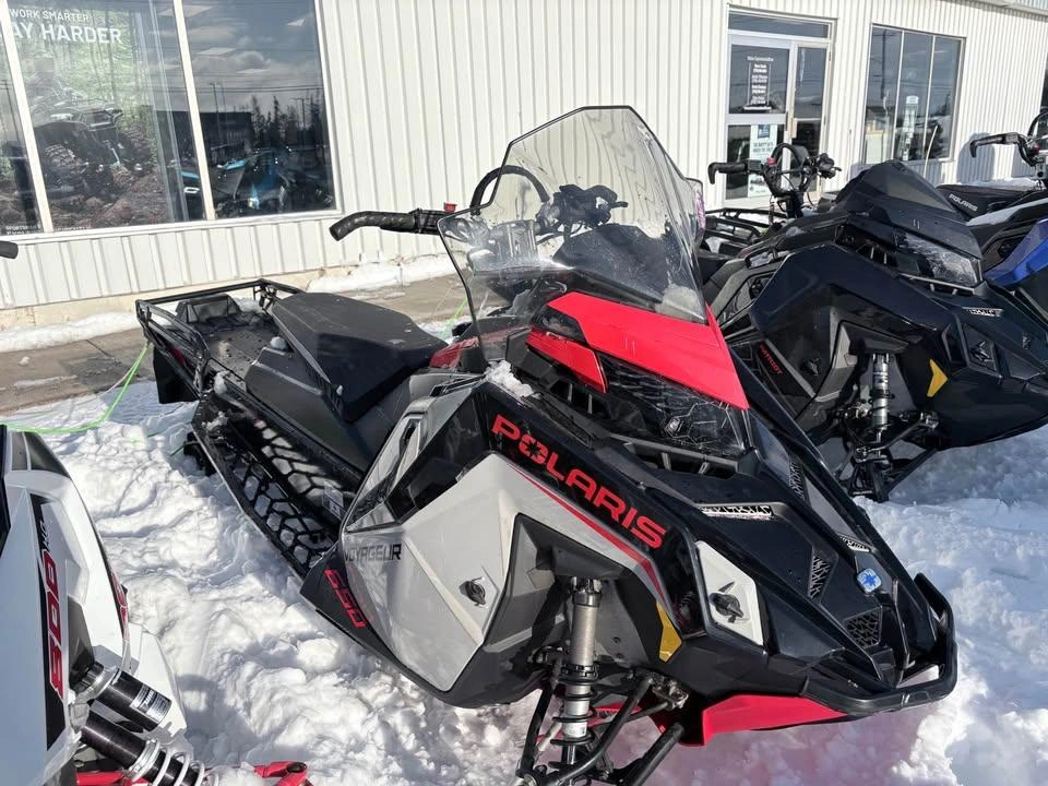 2022 Polaris 650 Voyageur 146 alt
