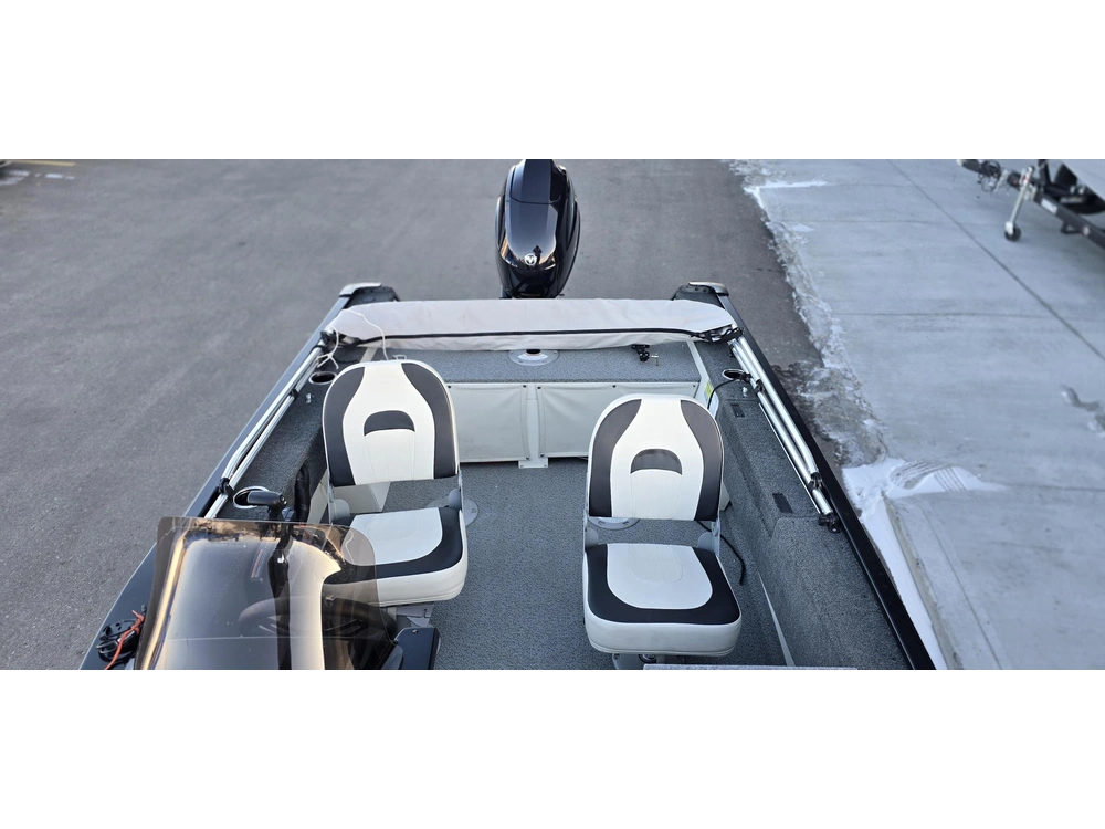 2023 Legend R15 Sc alt