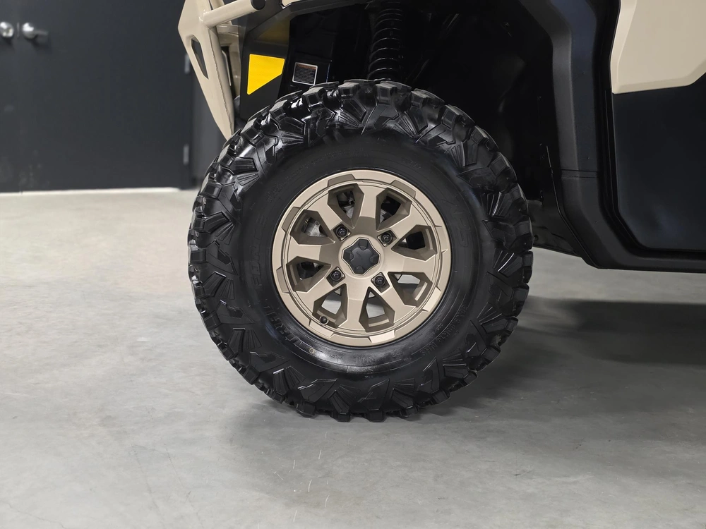 Can-am Defender Limited Cab Hd10 2024 alt