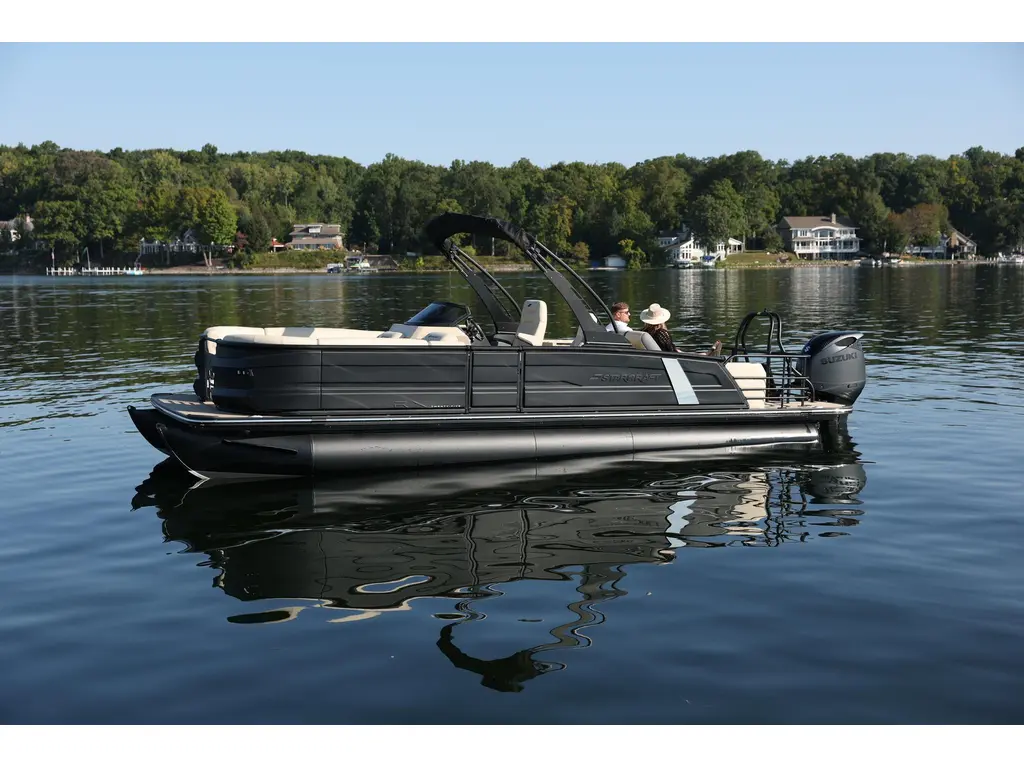 2026 Starcraft RX23 QDH