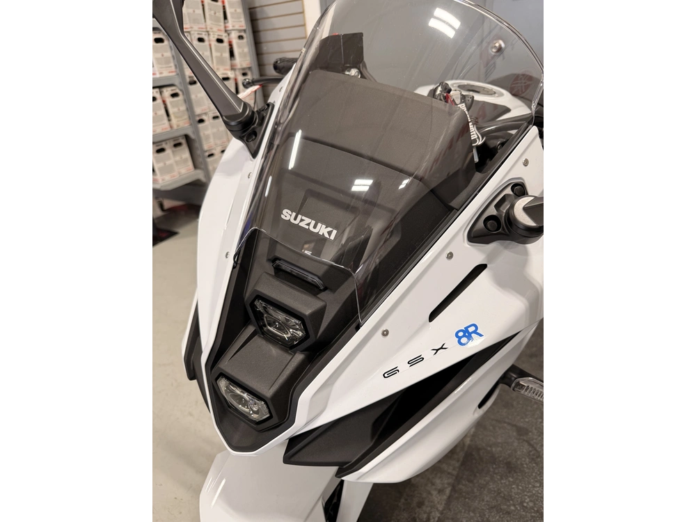 Suzuki Gsx-8r Gsx8-r 2026 alt