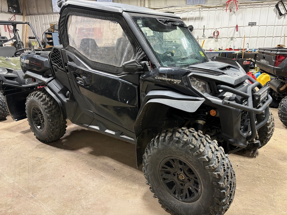 2022 Can-am Commander alt