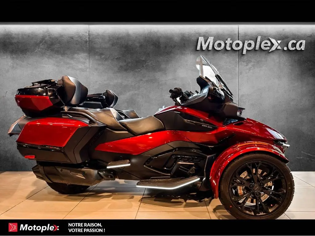 2025 Can-Am SPYDER RT LIMITED SE6