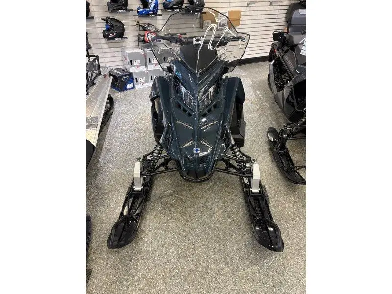 2026 Polaris 650 VOYAGEUR SP 146