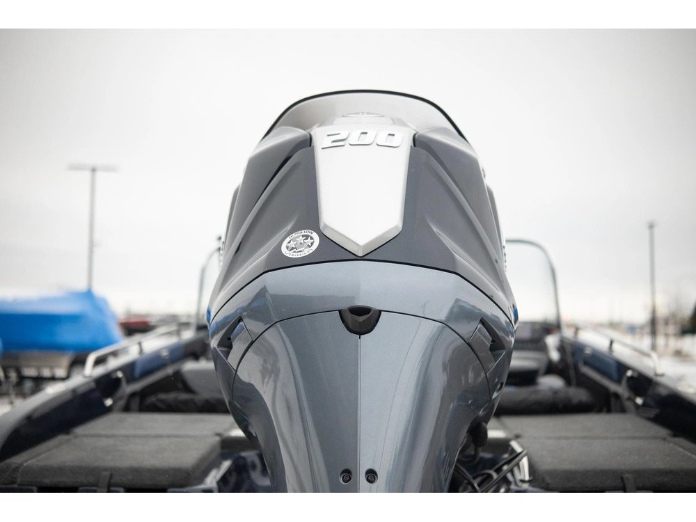 2025 Skeeter Products Solera 189 alt