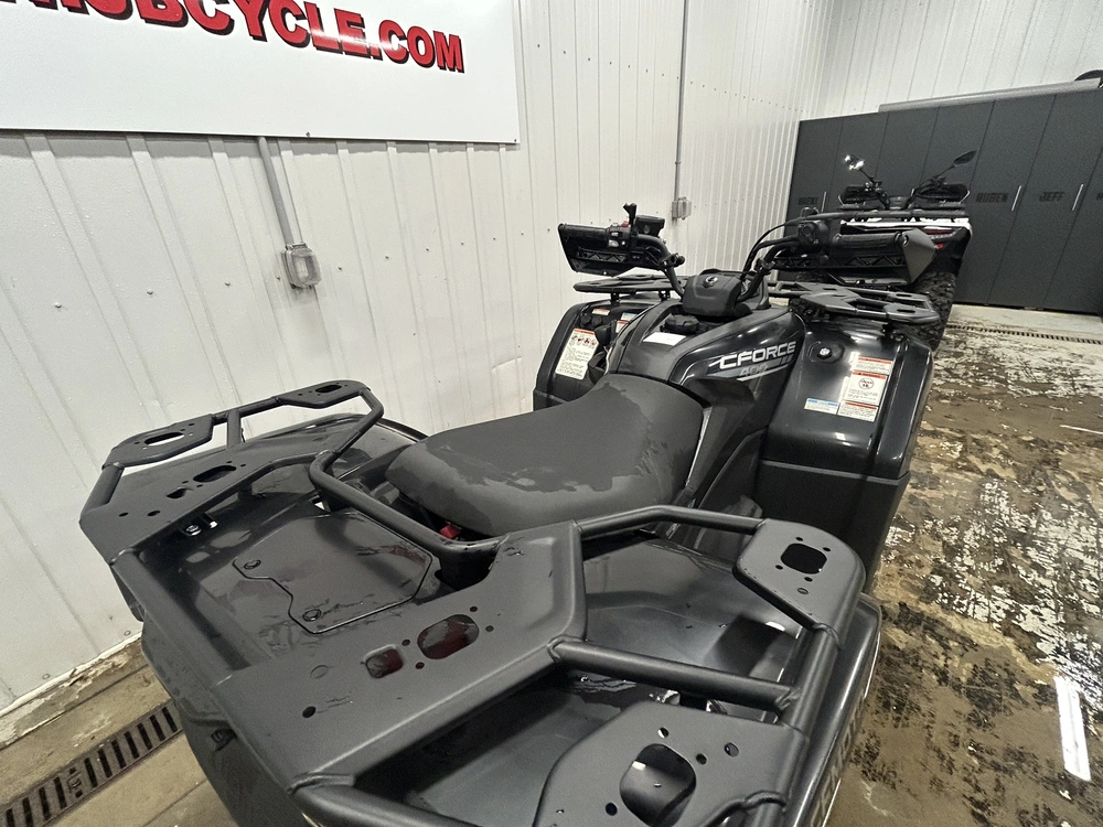 2025 Cfmoto Cforce 400 Black alt