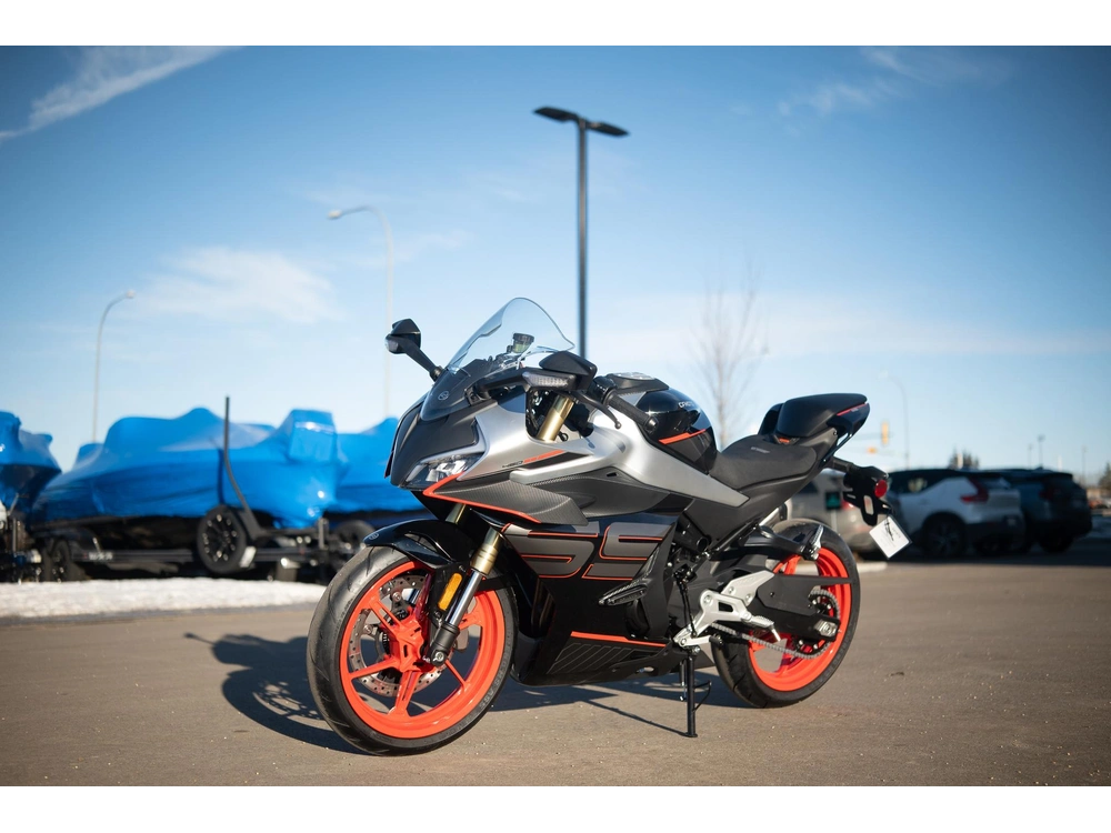 2026 Cfmoto 450ss alt