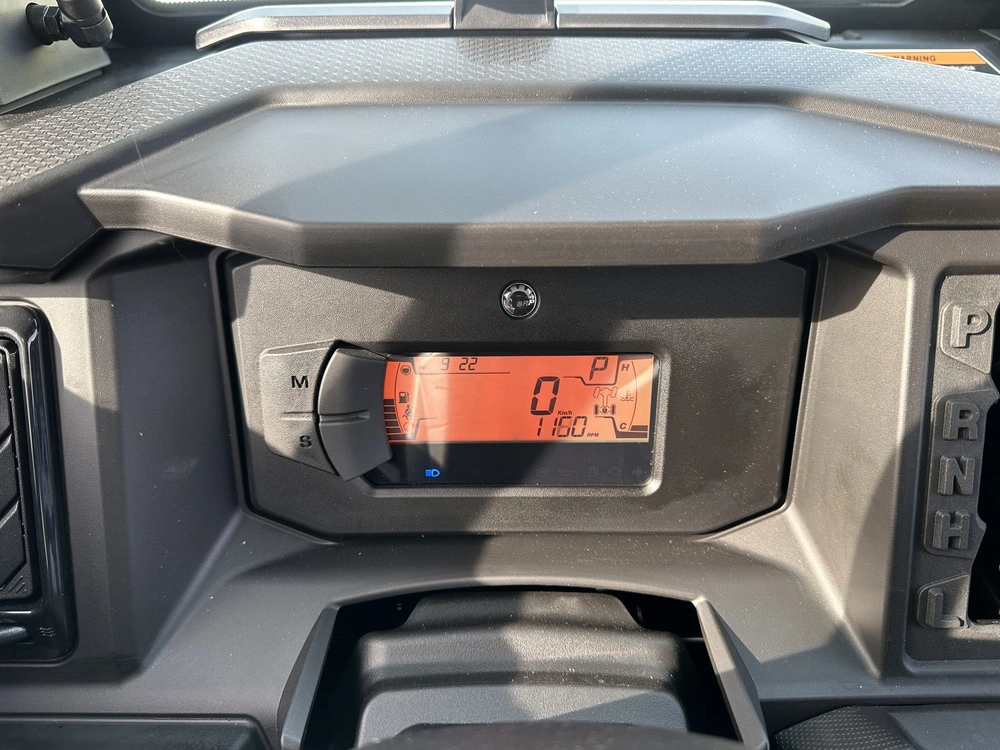 2026 Can-am Defender Ltd Hd11 alt