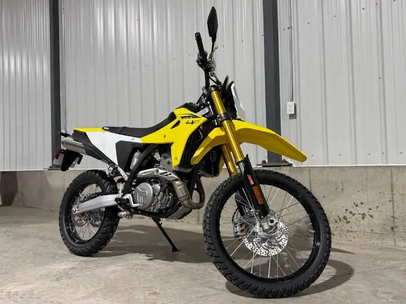 2025 Suzuki DR-Z4S thumbnail 2