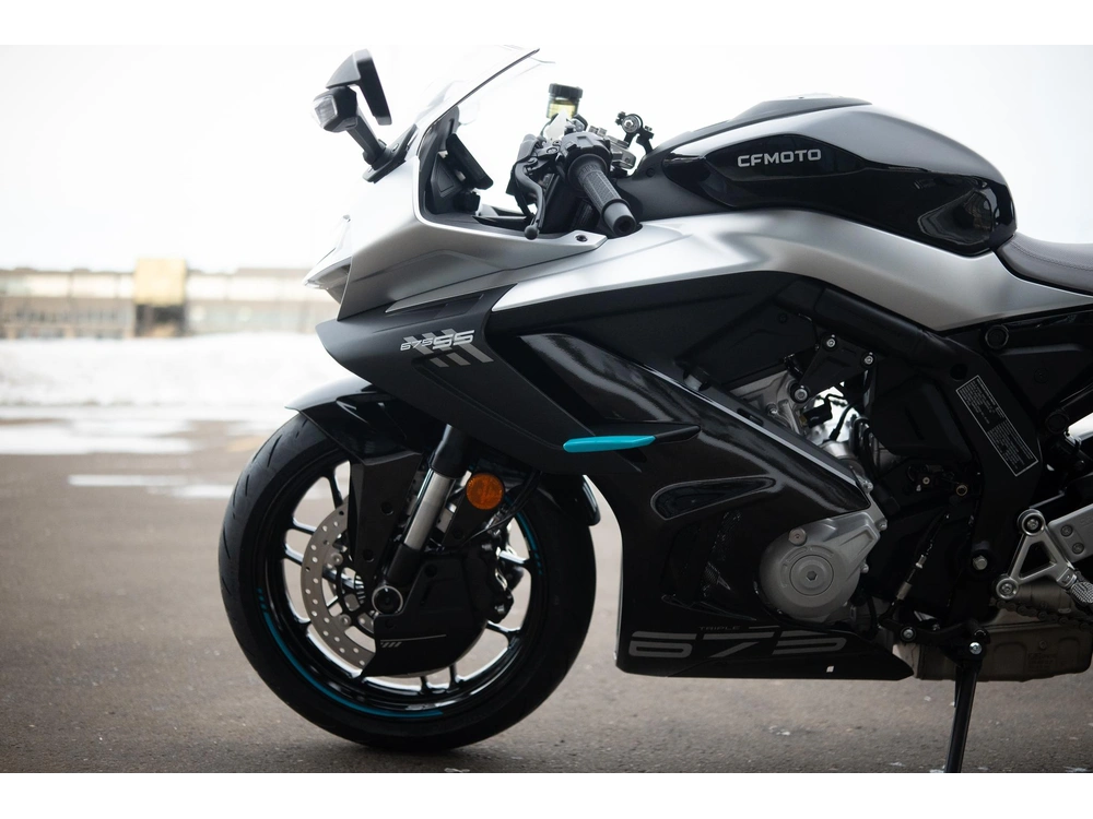 2026 Cfmoto 675ss alt
