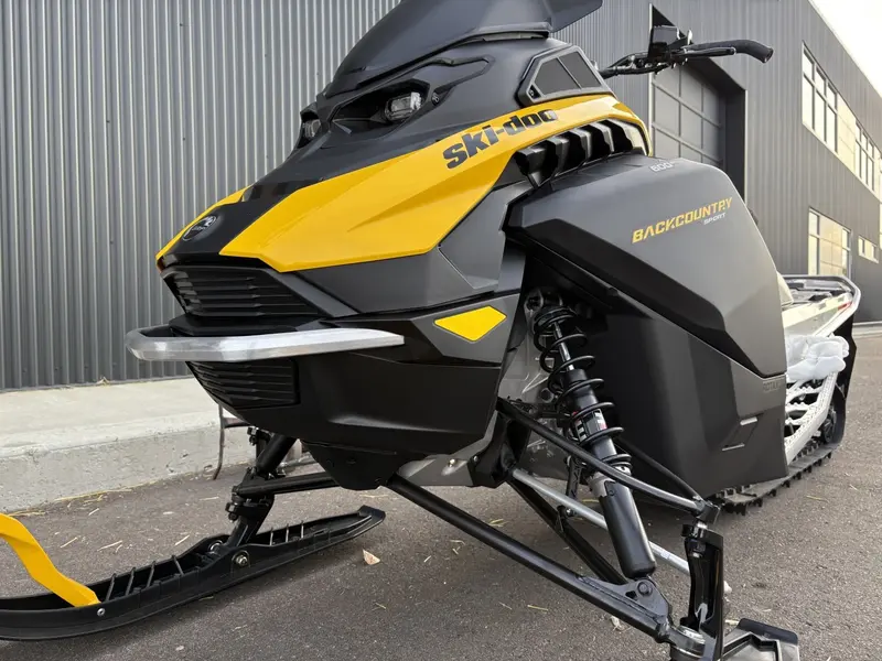2026 Ski-Doo BACKCOUNTRY SPORT (39") 600 EFI PowderMax 2.0" E.S.   -UBTA