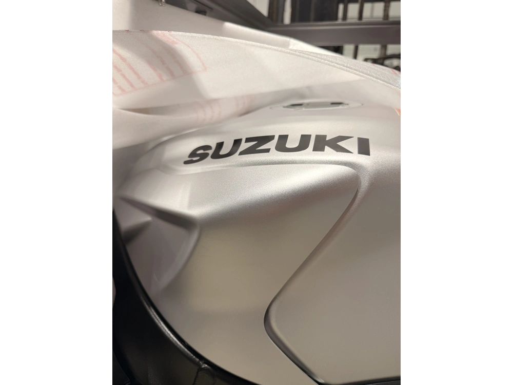 Suzuki Gsxr-750 Gsx-r 750 2026 alt