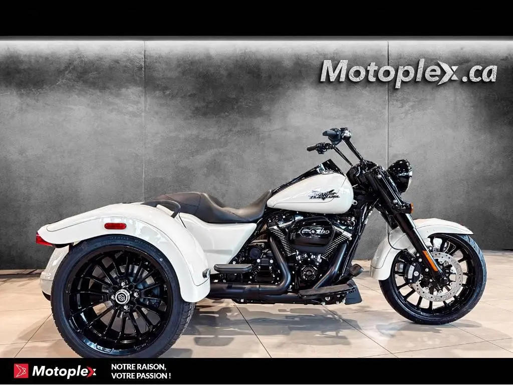 2023 Harley-Davidson FREEWHEELER FLRT 114 *22 KM*