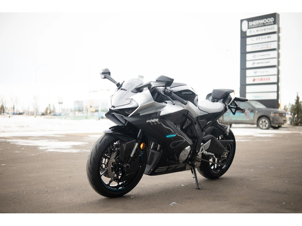2025 Cfmoto 675ss alt