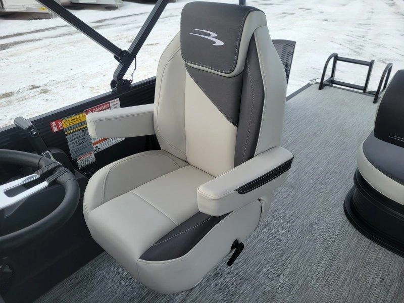 Bennington Marine 22 S Swingback 3t Noir 2026 alt