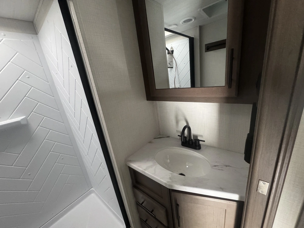 Keystone Rv Cougar Sport 2400re 2026 alt