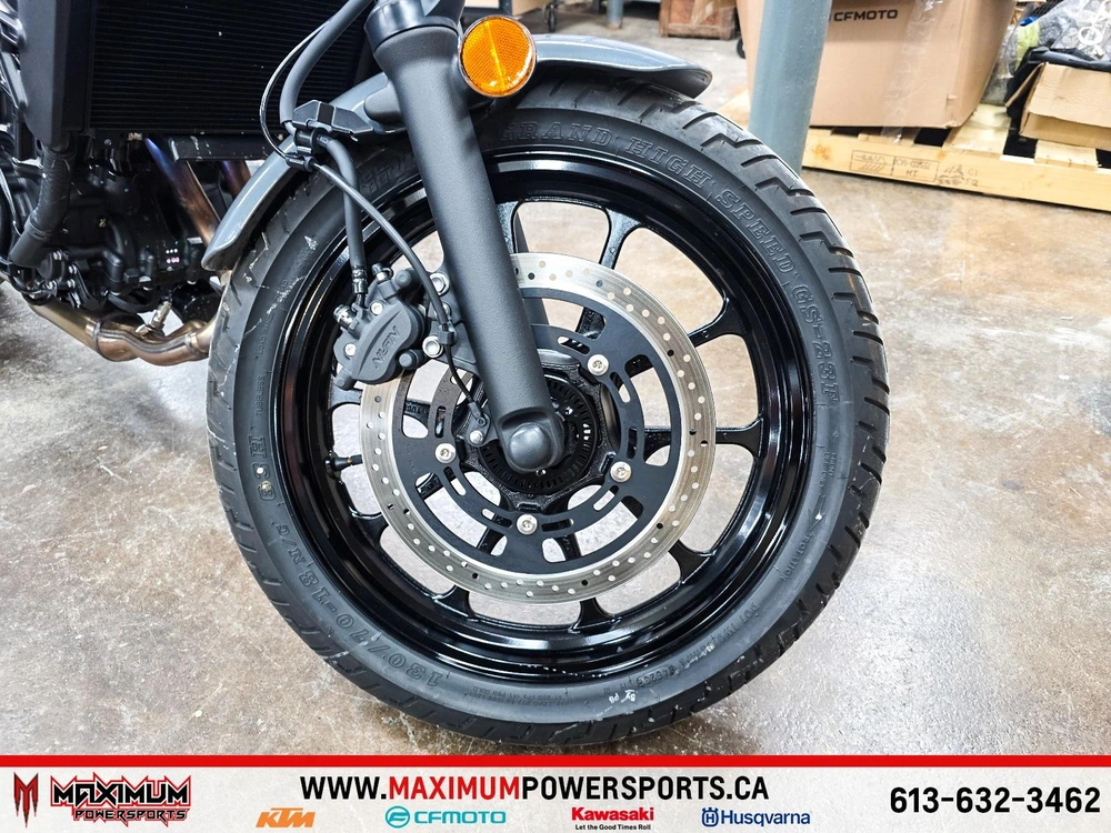 Kawasaki Eliminator 500 Abs 2024 alt