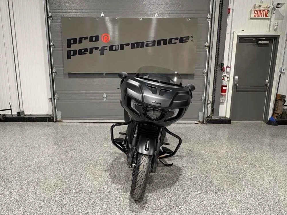 Indian Motorcycle Challenger Dark Horse 2026 alt