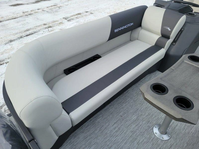 Bennington Marine 22 S Swingback 3t Noir 2026 alt