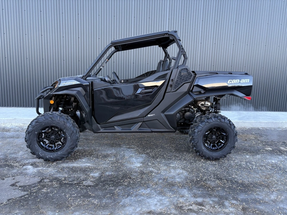 2026 Can-am Commander Xt 700 -9ata alt