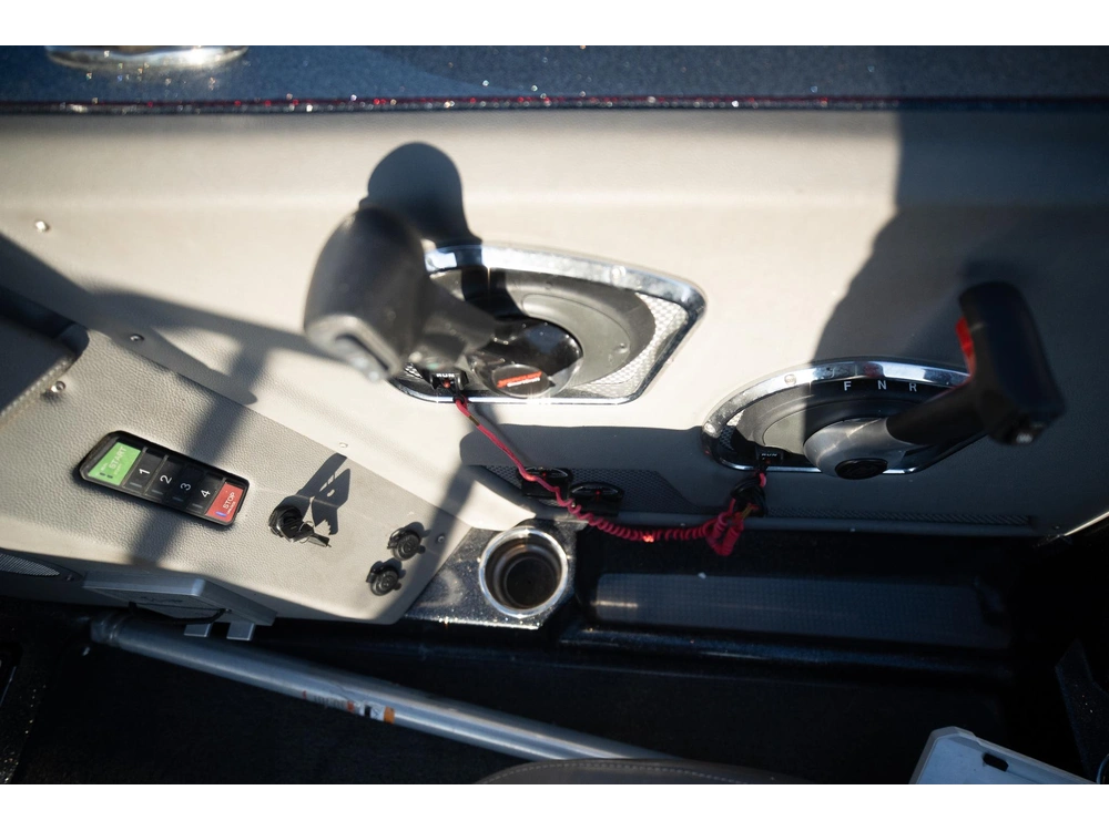 2020 Ranger 620 Pro alt