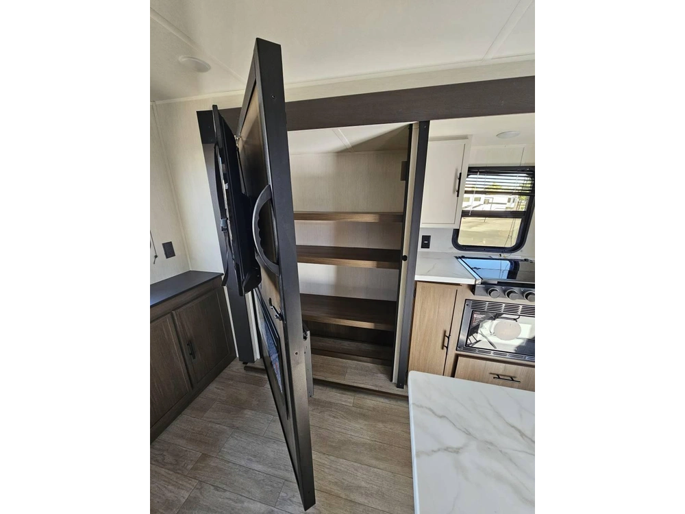 2026 Prime Time Avenger 27rei alt