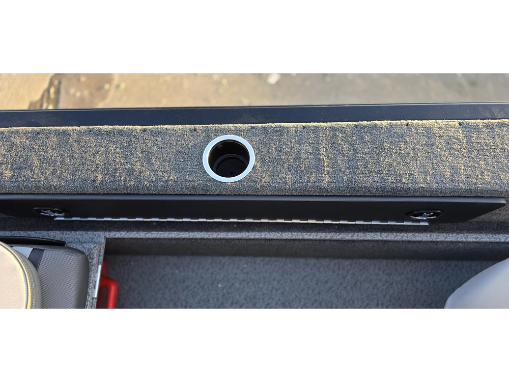 2025 Legend 16 Xf alt