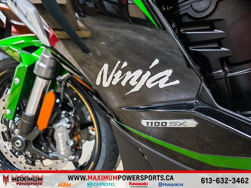2025 Kawasaki NINJA 1100SX SE thumbnail 10