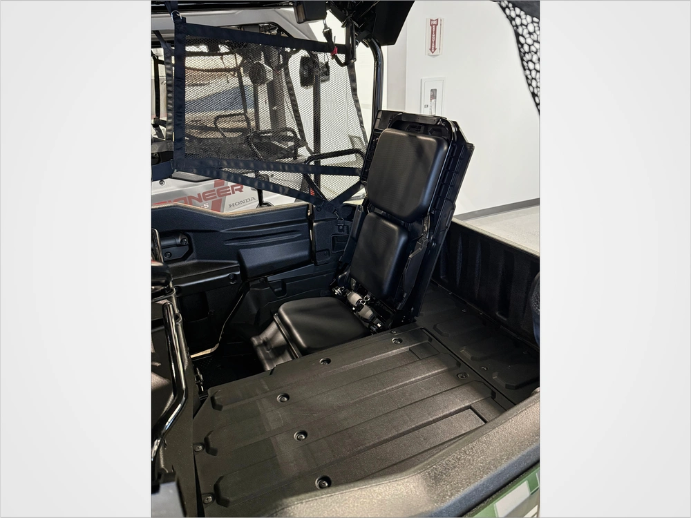 2025 Honda Pioneer 1000-5p Trail alt