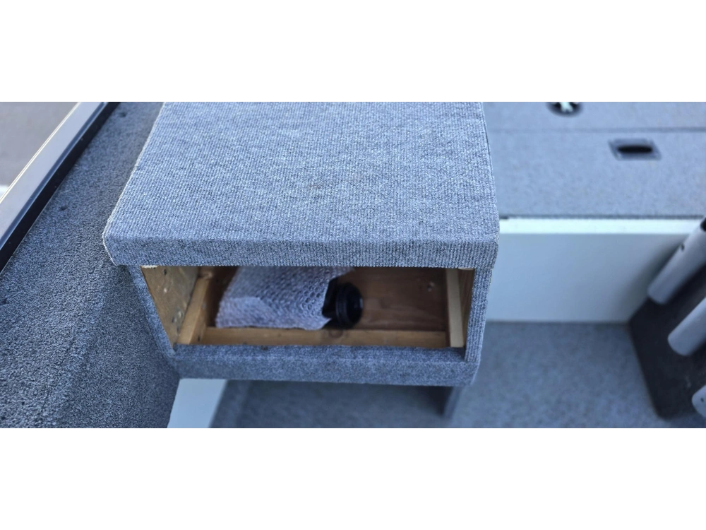 2023 Legend R15 Sc alt