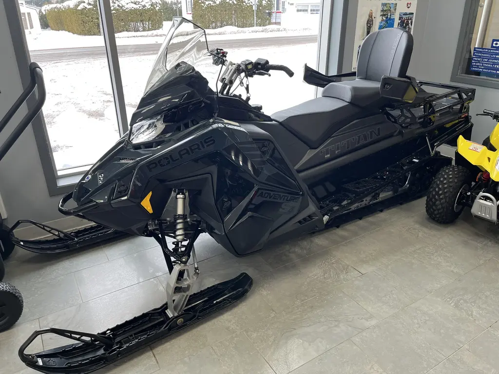 Polaris TITAN ADVENTURE S4 2026