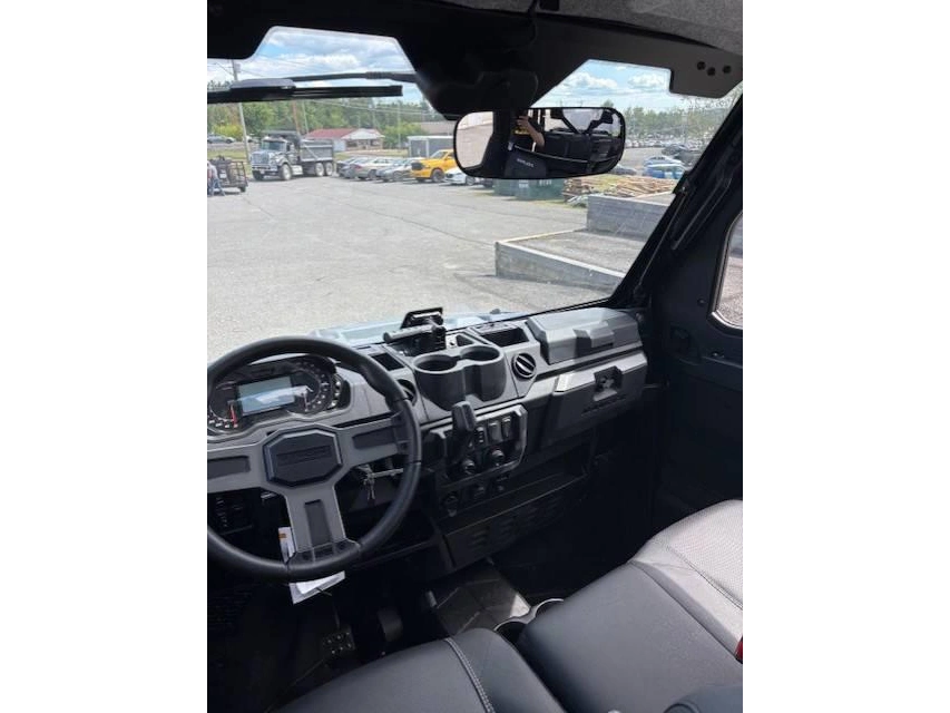 2026 Polaris Ranger® Crew Xp 1000 Northstar Edition Premium alt