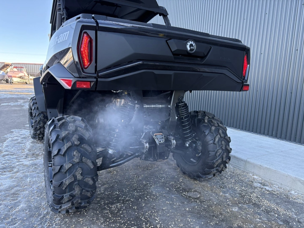 2026 Can-am Commander Xt 700 -9ata alt