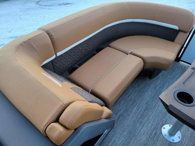 Bennington Marine 22 M Swingback 3t Blanc 2026 alt