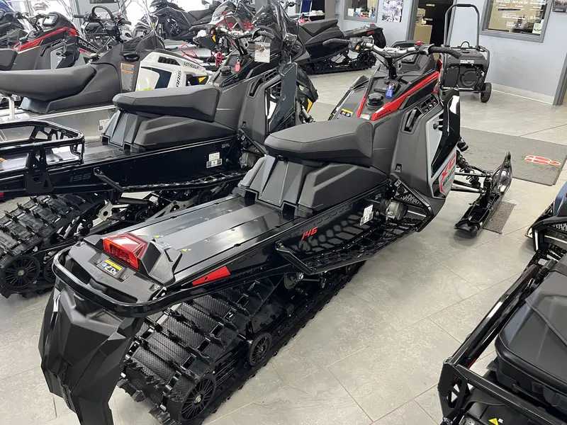 2025 Polaris SWITCHBACK XC 650 146