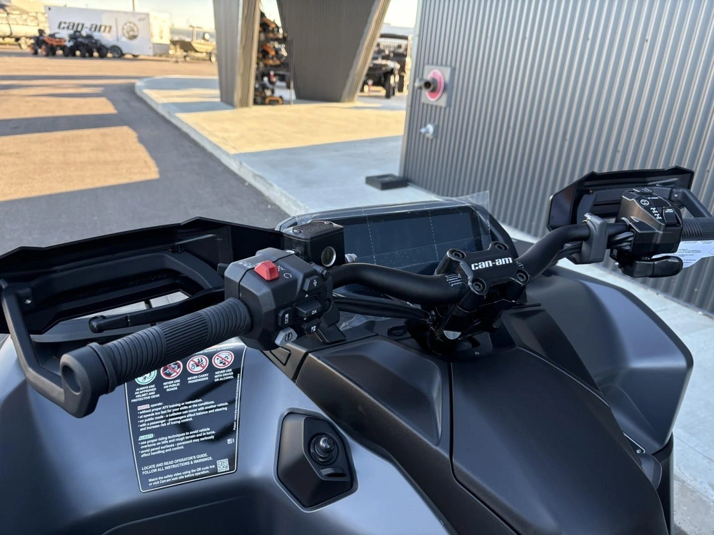 2026 Can-am Outlander Xt-p 1000r With Smart-shox & 10.25 In. Infotainment 4htj alt